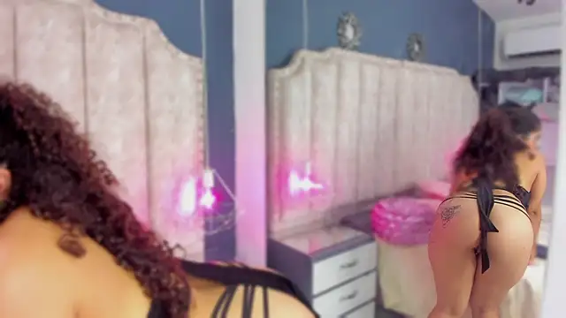 CoralHarmon online show from December 22, 5:21 pm