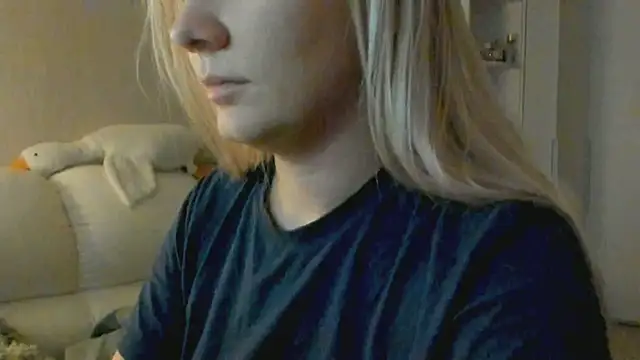 Snapshot of 1AlexaGoddess3 chatting on December 1, 4:50 am 1AlexaGoddess3 online show from December 1, 4:50 am