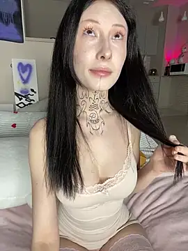 your Roxy online show from December 16, 1:32 pm