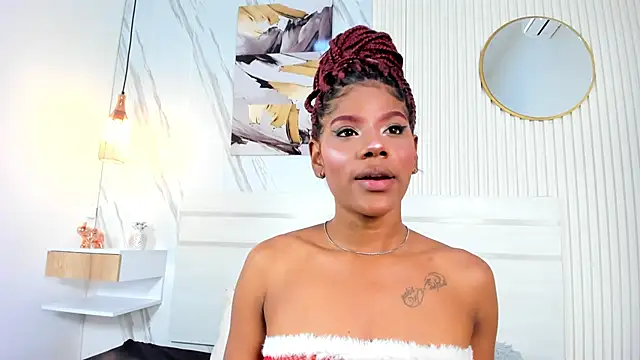 Sara Lewwis online show from December 31, 2:47 pm