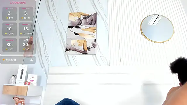 Snapshot of Sara_Lewwis chatting on October 9, 11:19 am Sara Lewwis online show from October 9, 11:19 am