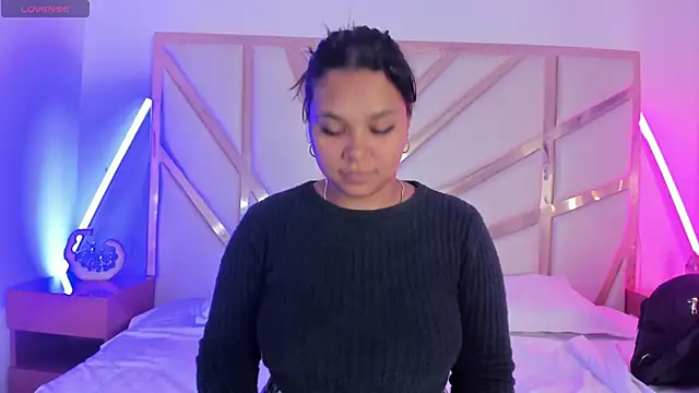 Carolina Evanss online show from November 14, 11:31 am