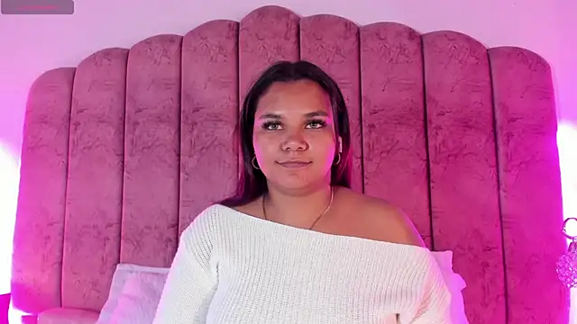 Carolina Evanss online show from December 3, 6:10 am