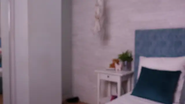 Snapshot of LeylaGracey chatting on March 21, 5:45 am LeylaGracey online show from March 21, 5:45 am