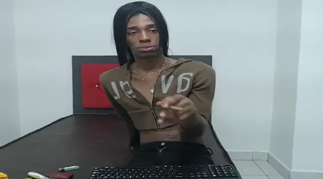 lucianadolll online show from February 12, 4:23 am