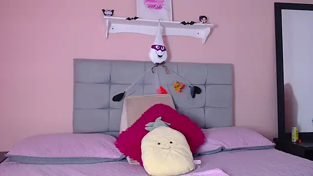 Snapshot of dholcee chatting on October 17, 2:41 pm dholcee online show from October 17, 2:41 pm