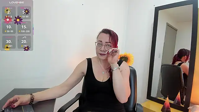 Snapshot of Lupiita223 chatting on March 12, 12:55 pm Lupiita223 online show from March 12, 12:55 pm