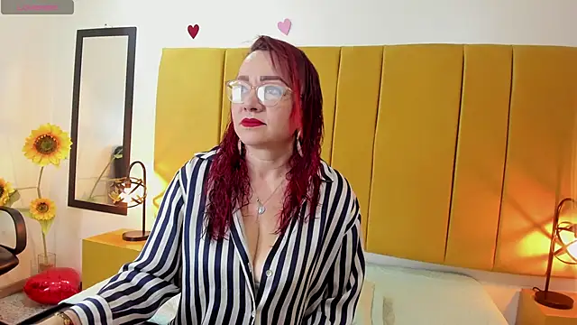 Snapshot of Lupiita223 chatting on March 18, 1:03 pm Lupiita223 online show from March 18, 1:03 pm