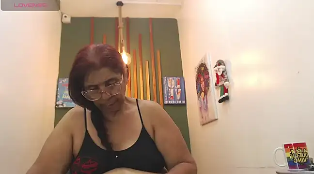 renata milf  online show from December 21, 3:09 pm