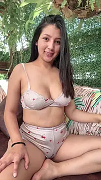 licky lu online show from December 2, 3:51 pm