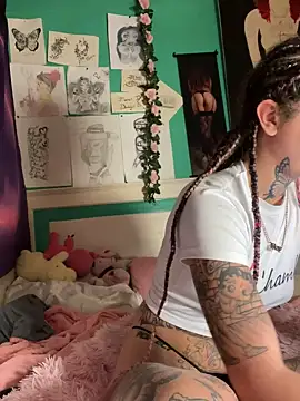 BlazyKitsune- online show from January 12, 7:30 pm