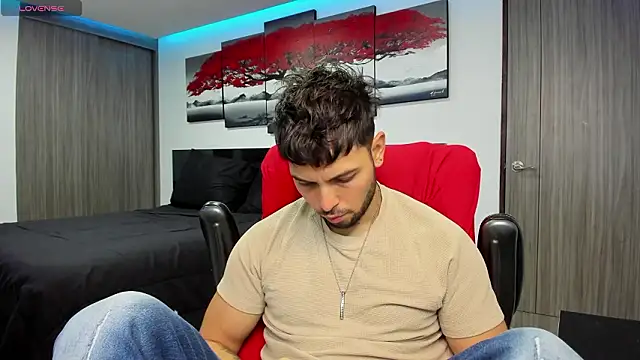 Snapshot of nick_klaus chatting on March 6, 9:55 pm nick klaus online show from March 6, 9:55 pm