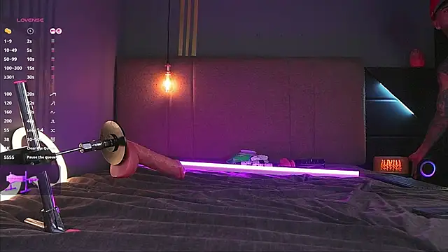 samuel boy tatoo online show from October 6, 3:48 am