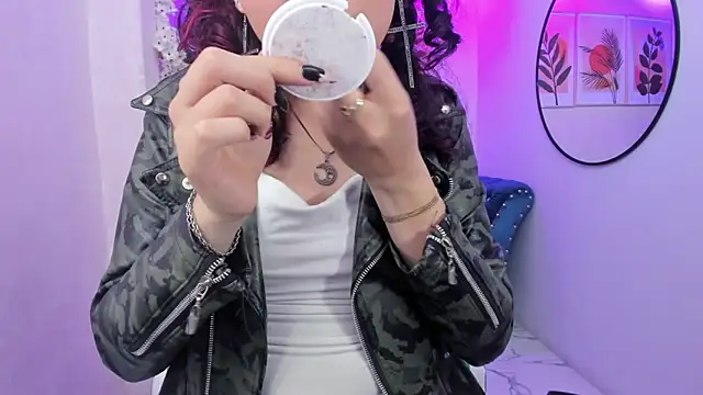 Theia moon online show from October 11, 1:20 pm