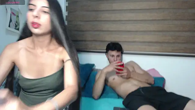 Snapshot of AshleyandTyler chatting on February 26, 12:16 am AshleyandTyler online show from February 26, 12:16 am