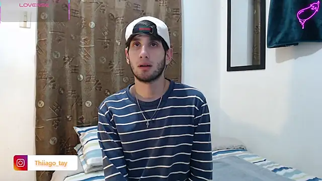 Snapshot of Thhiago_tay chatting on September 30, 4:17 am Thhiago tay online show from September 30, 4:17 am