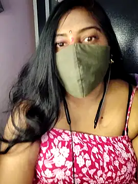 RomeoJuliet345 online show from February 13, 6:15 pm