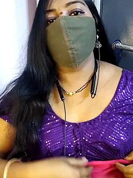 RomeoJuliet345 online show from February 14, 9:28 am