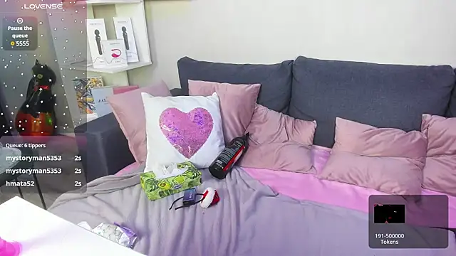 BritneyLix online show from December 25, 12:37 pm