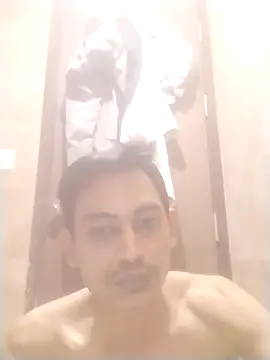 Snapshot of jenilmax chatting on January 11, 12:40 pm jenilmax online show from January 11, 12:40 pm