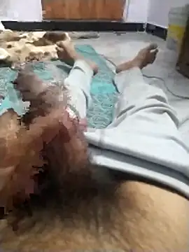 Snapshot of PracticalGum40 chatting on April 9, 6:02 pm PracticalGum40 online show from April 9, 6:02 pm