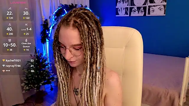 Snapshot of VioletShine chatting on December 29, 6:49 pm VioletShine online show from December 29, 6:49 pm