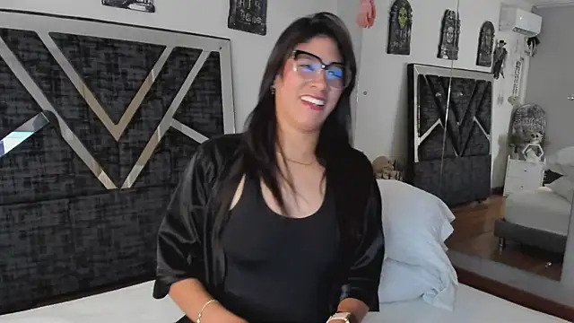 Jonness Isa  online show from October 25, 12:34 pm