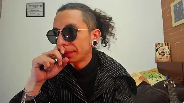 Snapshot of Mugiwara666 chatting on February 17, 6:48 pm Mugiwara666 online show from February 17, 6:48 pm