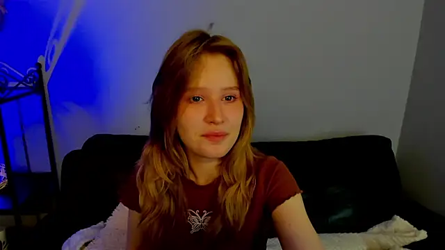 Snapshot of EvaStevs chatting on December 13, 5:21 pm EvaStevs online show from December 13, 5:21 pm