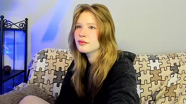 Snapshot of EvaStevs chatting on January 18, 11:44 pm EvaStevs online show from January 18, 11:44 pm
