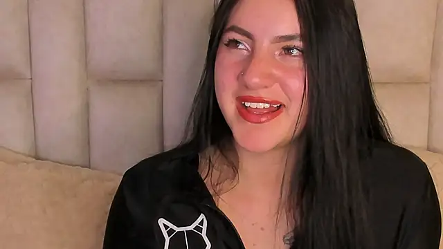 Snapshot of jenifer__power10 chatting on January 7, 6:45 pm jenifer power10 online show from January 7, 6:45 pm