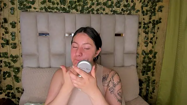 Snapshot of jenifer__power10 chatting on January 24, 12:10 pm jenifer power10 online show from January 24, 12:10 pm