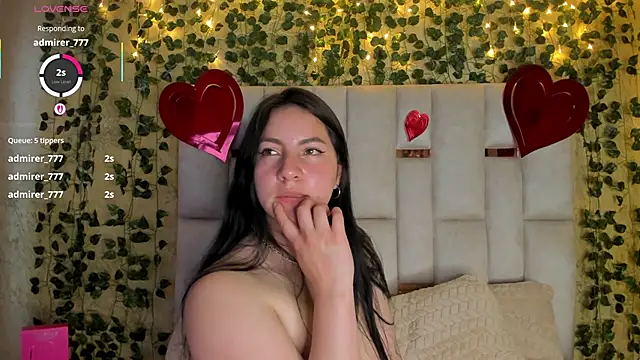 Snapshot of jenifer__power10 chatting on February 25, 10:39 pm jenifer power10 online show from February 25, 10:39 pm