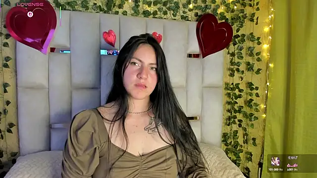 Snapshot of jenifer__power10 chatting on February 26, 5:28 pm jenifer power10 online show from February 26, 5:28 pm