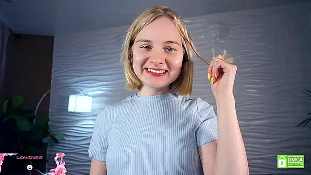 OdelinaFicken online show from October 24, 5:26 am