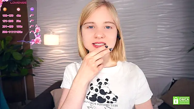 OdelinaFicken online show from November 29, 4:04 am