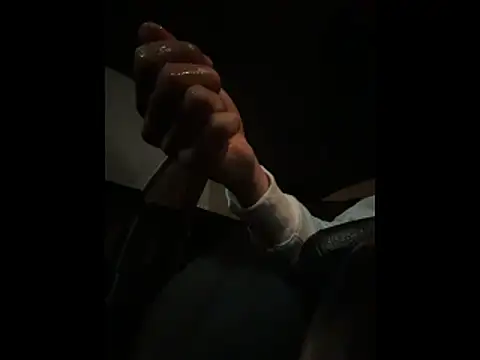 Snapshot of johnycash21 chatting on February 4, 10:43 am johnycash21 online show from February 4, 10:43 am