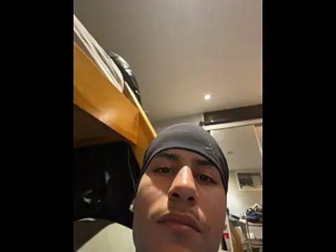 johnycash21 online show from March 10, 8:30 am