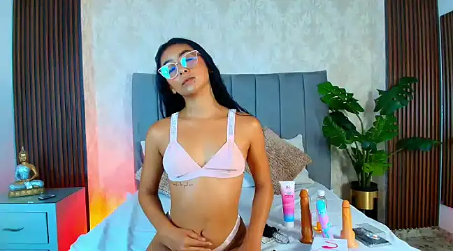 MeganCruzGB online show from January 7, 7:28 pm