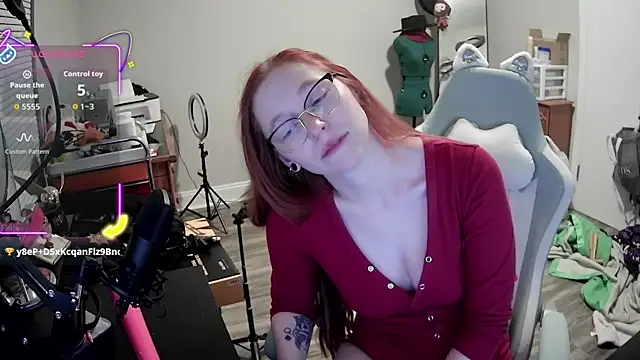 LilyFoxxx online show from September 15, 3:28 am