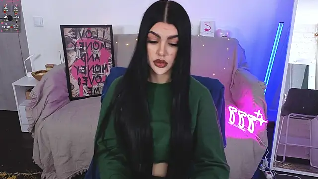 Tiffany lab online show from October 21, 1:01 pm