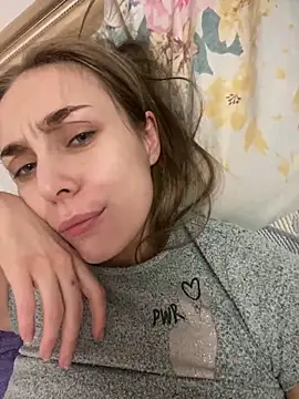 Burning girlss online show from January 5, 10:19 pm