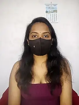 Snapshot of Choclet_bhabhi chatting on January 15, 7:37 am Choclet bhabhi online show from January 15, 7:37 am