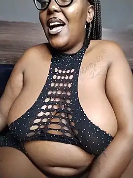 CHERRYYUMMY online show from March 15, 9:04 am