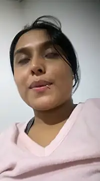 Snapshot of Sweet_xuee18 chatting on January 31, 2:58 am Sweet xuee18 online show from January 31, 2:58 am