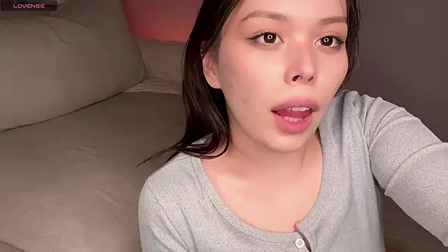 Mellovely online show from March 2, 4:25 pm