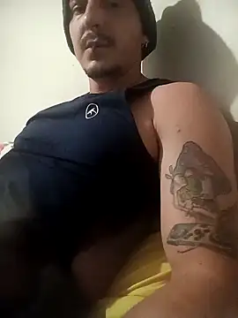 xNeverNoia  online show from December 13, 1:48 am