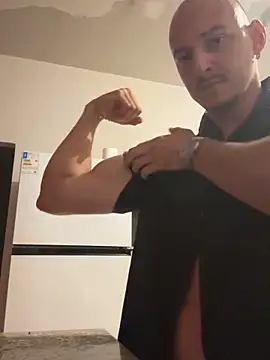 xNeverNoia  online show from February 21, 4:13 am