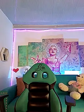 Snapshot of Sofi_hot_4m chatting on March 15, 7:38 pm Sofi hot 4m online show from March 15, 7:38 pm