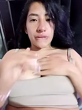 Snapshot of Sofi_hot_4m chatting on March 19, 2:26 am Sofi hot 4m online show from March 19, 2:26 am